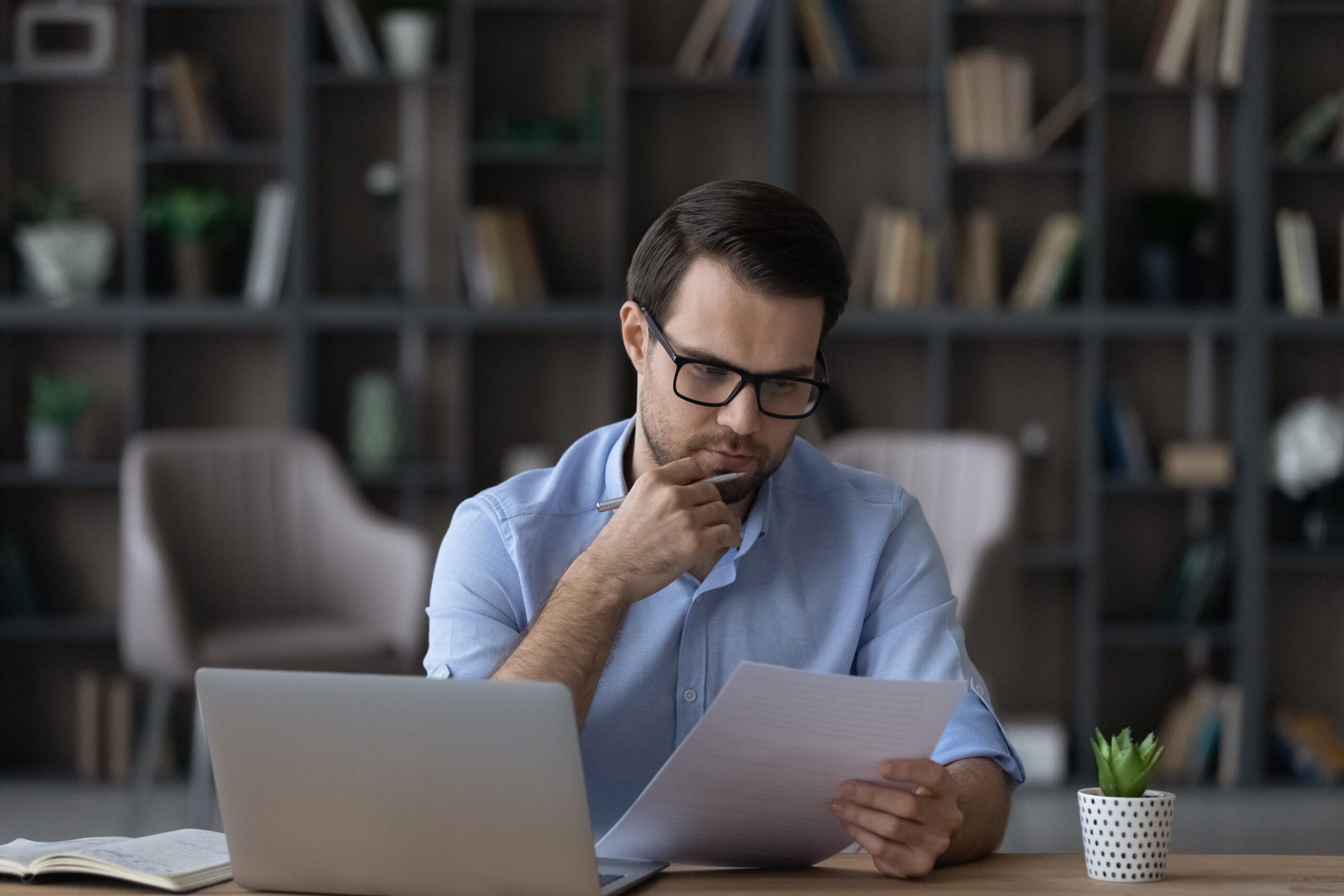 Leia mais sobre o artigo Como estruturar uma política de reembolso eficaz para viagens corporativas